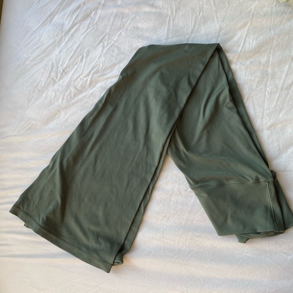 Aerie High Waisted Crossover Flare Leggings - Picture 3 of 6